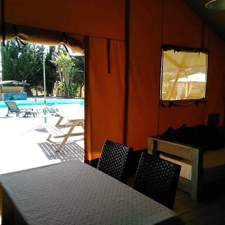 Mariposa Libre Luxury tent