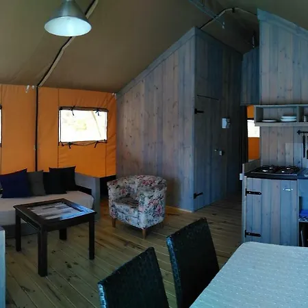 Mariposa Libre Luxury tent *